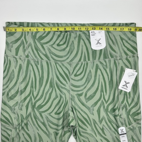 Xersion Light Green Zebra Train Women's High Rise Quick Dry 7/8 Ankle Leggings - Picture 9 of 9